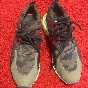 Steve Madden ‘Cliff’ Camouflage Sneakers